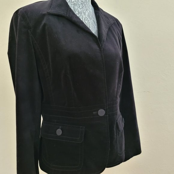 Talbots Black Velvet Blazer || Size 12 - Picture 10 of 12
